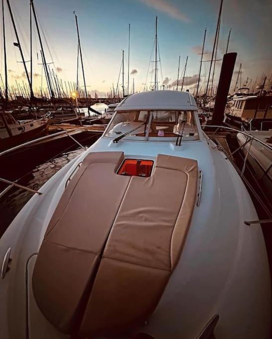 Hotel Nuit, A Quai La Rochelle  Exterior foto